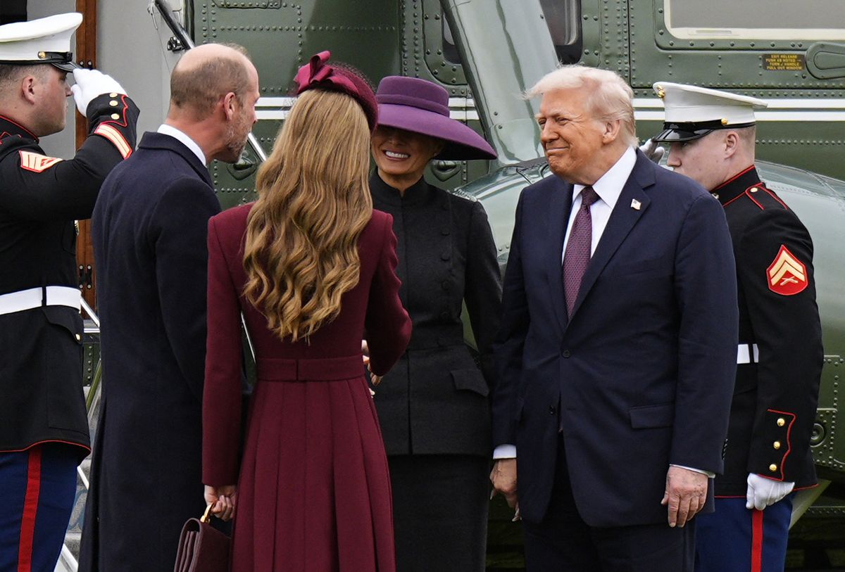 TOPSHOT - US President Donald Trump and First Lady Melania Trump are greeted by Britain's Prince William, Prince of Wales and Britain's Catherine, Princess of Wales, upon their arrival at the grounds of Windsor Castle, in Windsor, on September 17, 2025, for the start of a second State Visit. (Photo by Aaron Chown / POOL / AFP) (Photo by AARON CHOWN/POOL/AFP via Getty Images)          