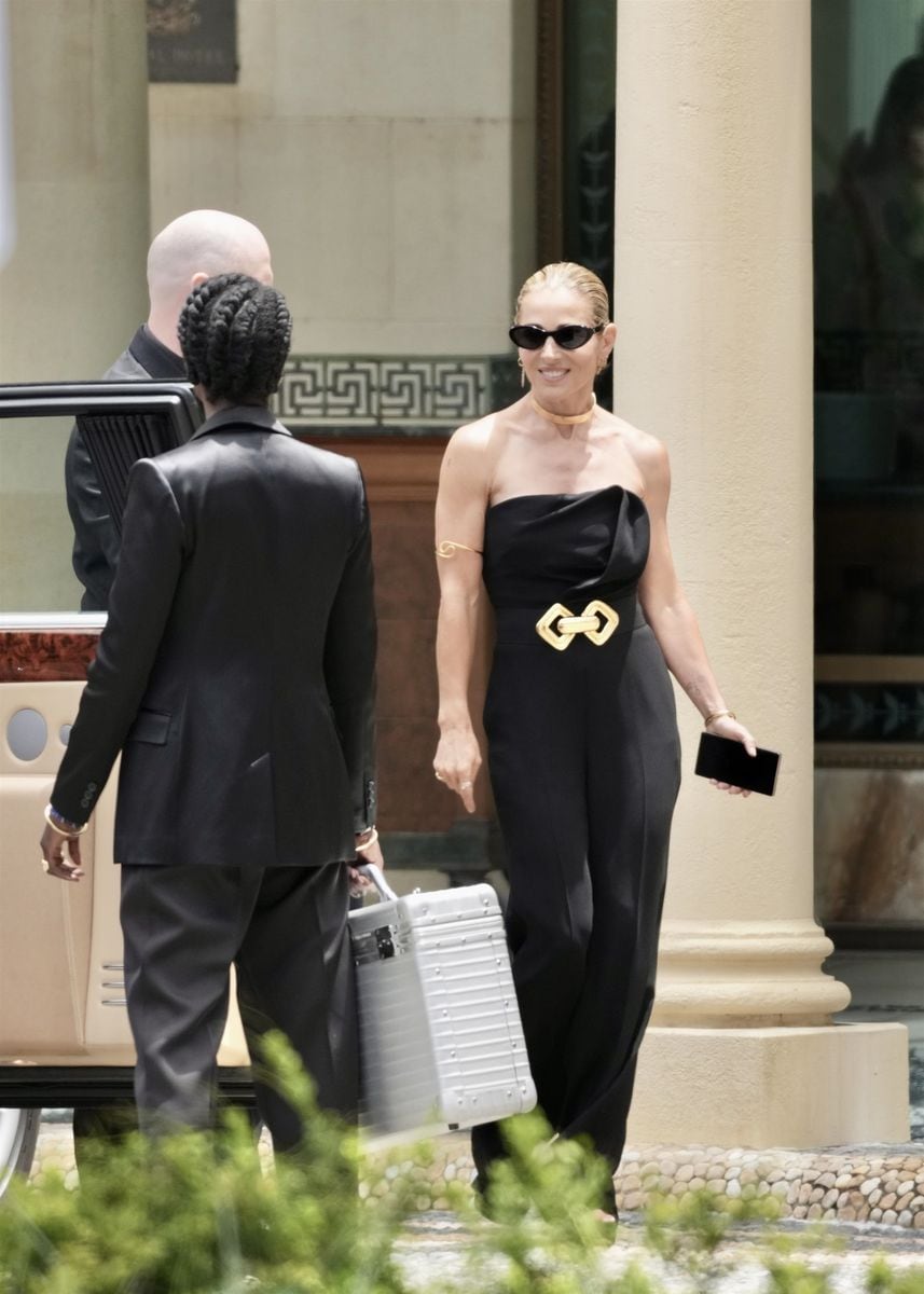 The movie features her alongside Jessica Alba, who's leading the action project