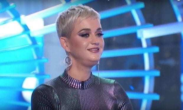 After some reluctance, the 33-year-old superstar gave in and revealed the skill: "I can look like a frog," she said. "It's disgusting. Nobody's gonna want to make out with me, or any of that who cares."
Photo: Youtube/@IdolsGlobal