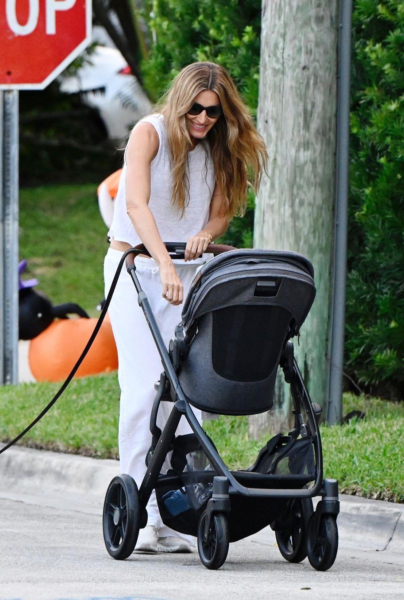 

Gisele Bündchen was spotted in her Miami neighborhood celebrating her baby's first Halloween. 