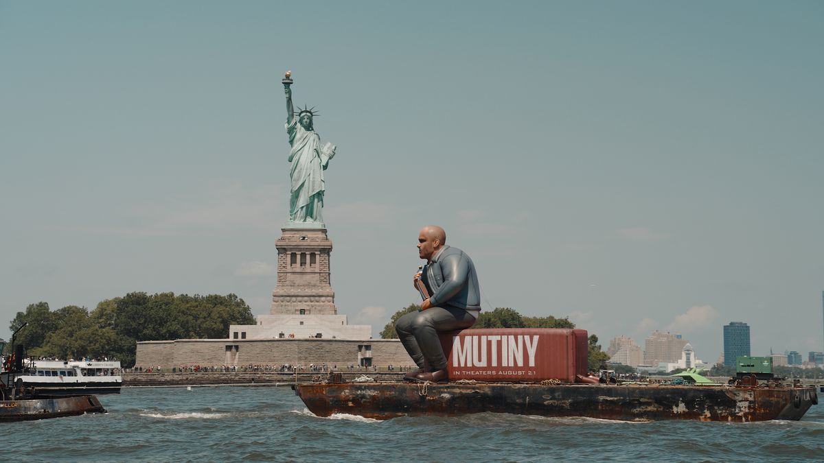 Statham's inflatable in New York City
