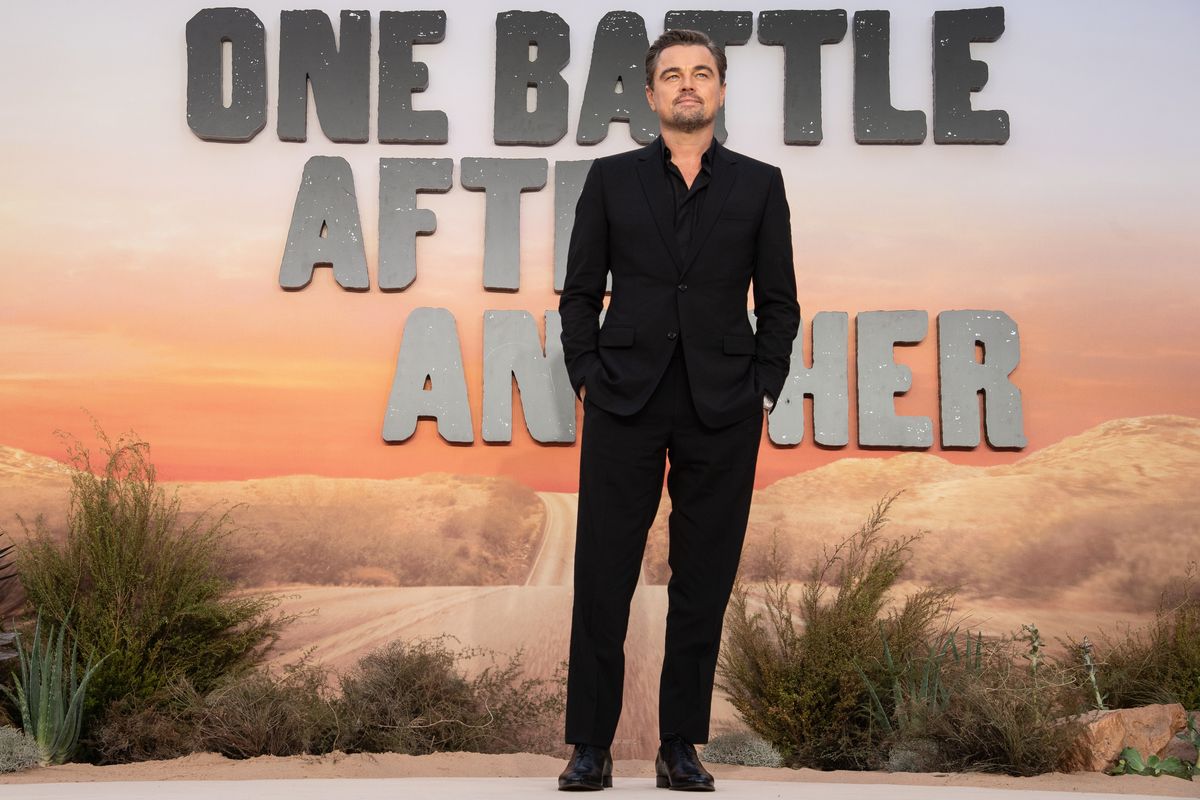 Leo seems to prefer to walk to red carpet alone