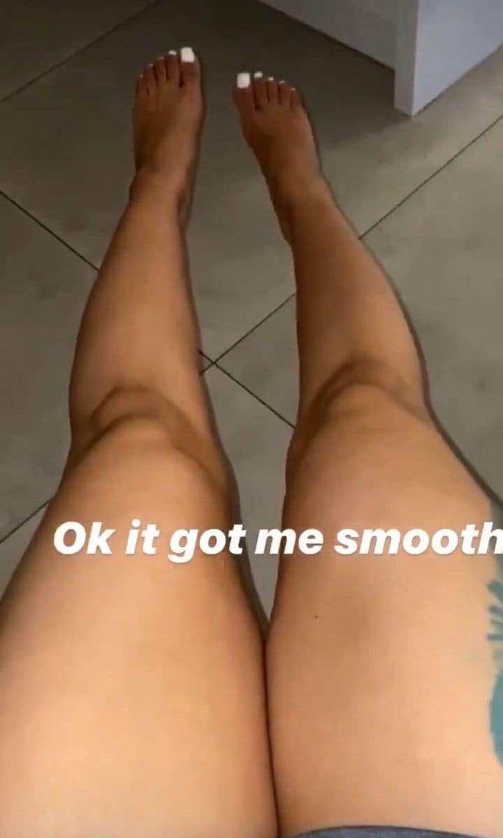 Cardi B legs