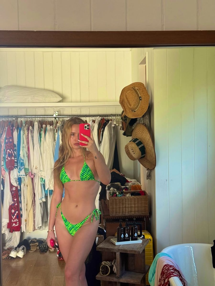 Sailor showed off a good variety of bathing suits