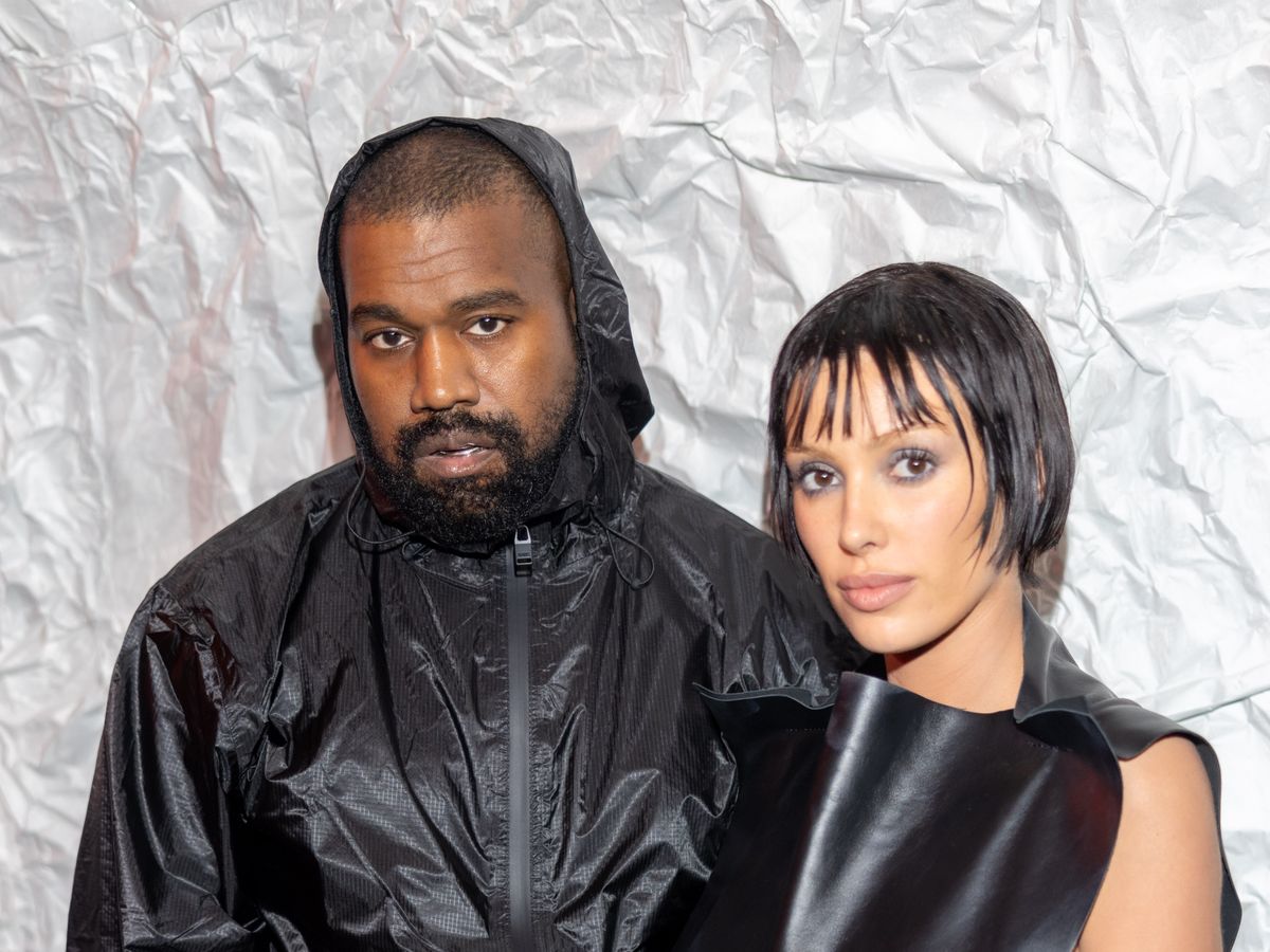 MILAN, ITALY - FEBRUARY 23: Kanye West and Bianca Censori attends the Marni fashion show during the Milan Fashion Week Womenswear Fall/Winter 2024-2025 on February 23, 2024 in Milan, Italy. (Photo by Arnold Jerocki/Getty Images) 