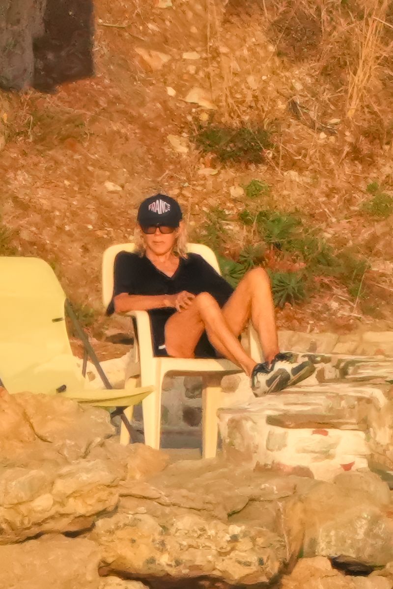 Brigitte looked relax on shore