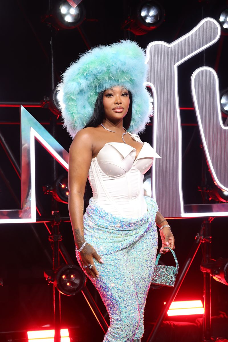 Summer Walker attends the 2025 MTV Video Music Awards