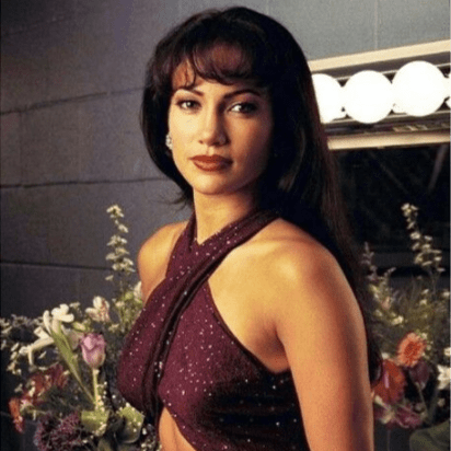 Jennifer Lopez interpreta a Selena