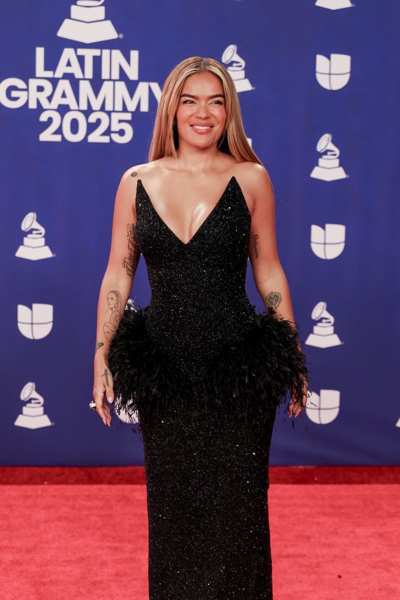 Karol G won Best Tropical Song with 'Si Antes Te Hubiera Conocido'
