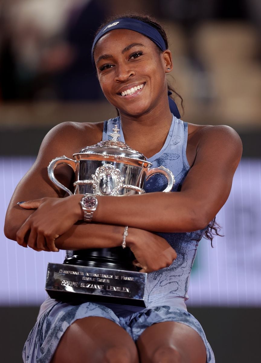 Coco Gauff of United States with the Coupe Suzanne Lenglen trophy after her victory over Aryna Sabalenka in the Women's Singles Final match on Day Fourteen of the 2025 French Open at Roland Garros on June 07, 2025 in Paris, France. (Photo by Julian Finney/Getty Images)