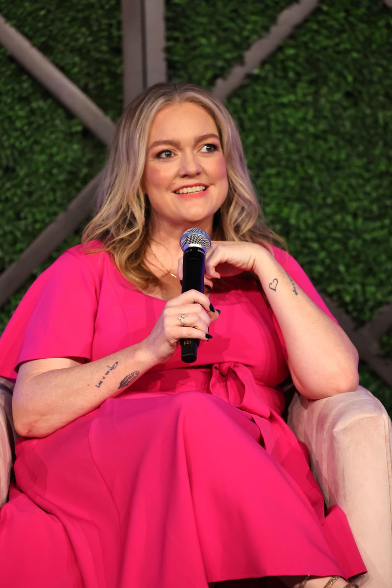 Colleen Hoover