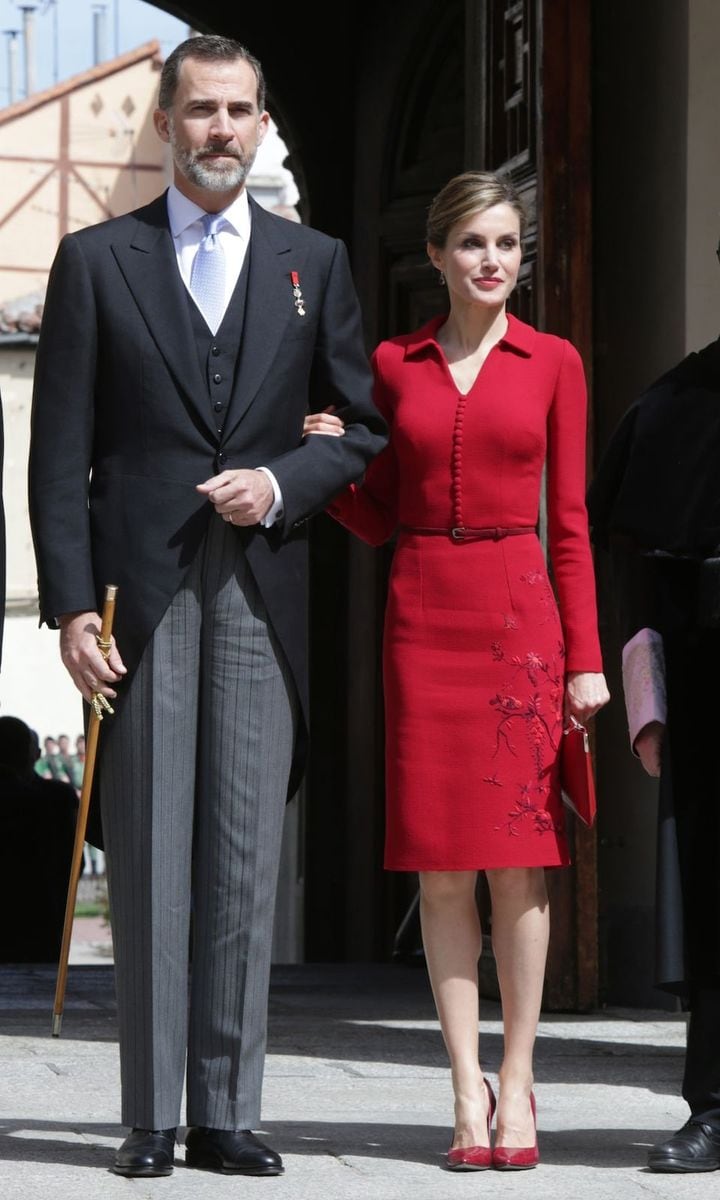 2015 Queen Letizia’s Last 10 Looks at the Miguel de Cervantes Prize