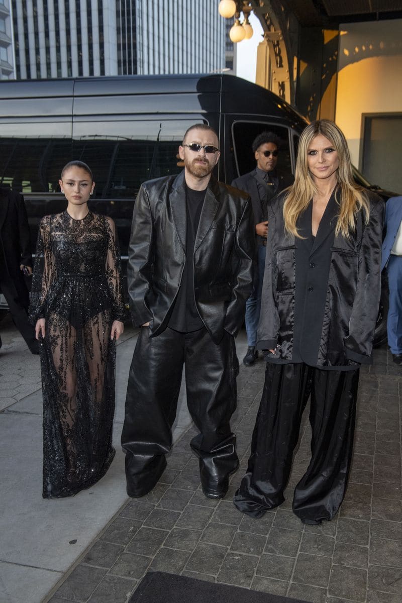 Leni Klum, Guram Gvasalia and Heidi Klum arrive at The King's Trust 4th Annual Global Gala 