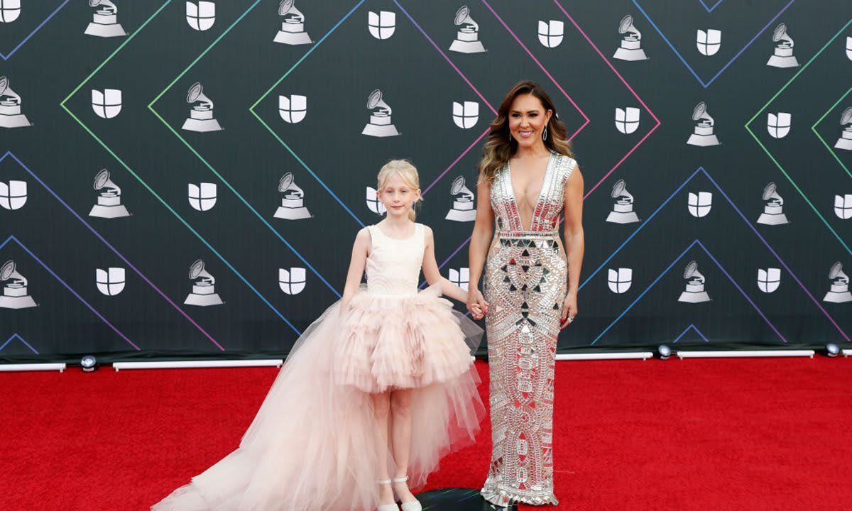 Tanya Charry y Zoe Jimenez