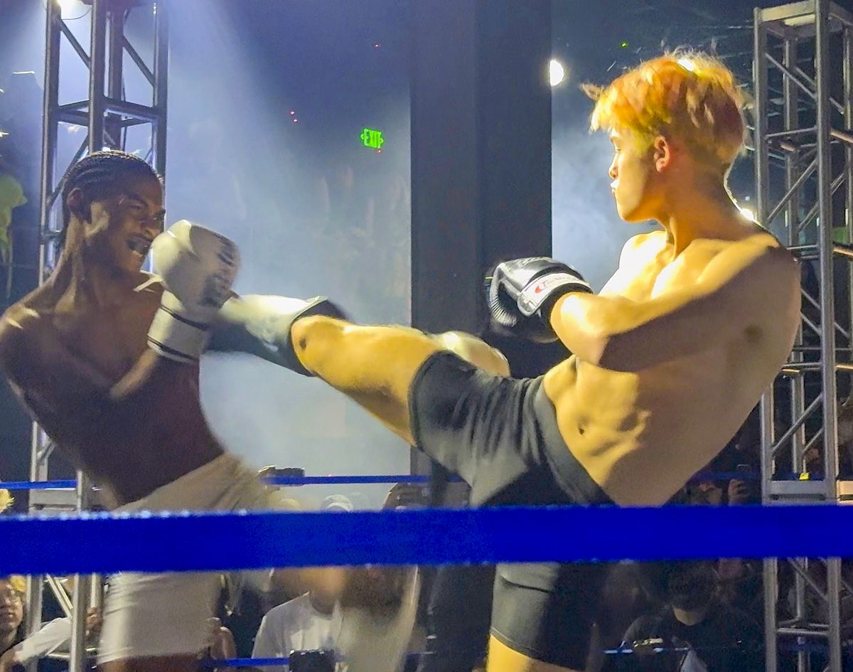 Knox showed off his skills in his Muay Thai bout