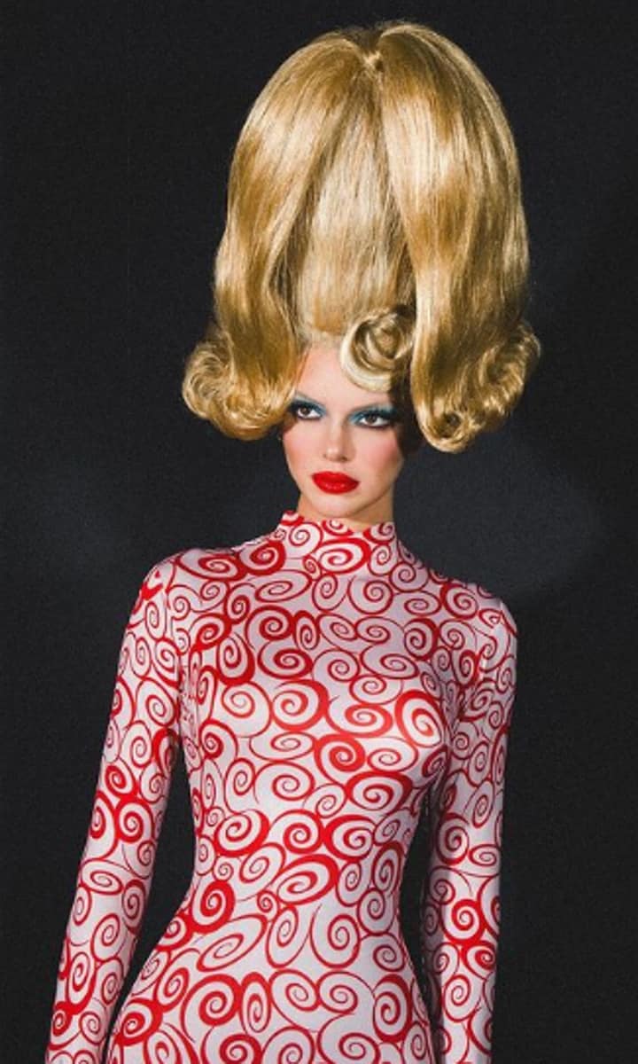 Kendall Jenner Mars Attack costume