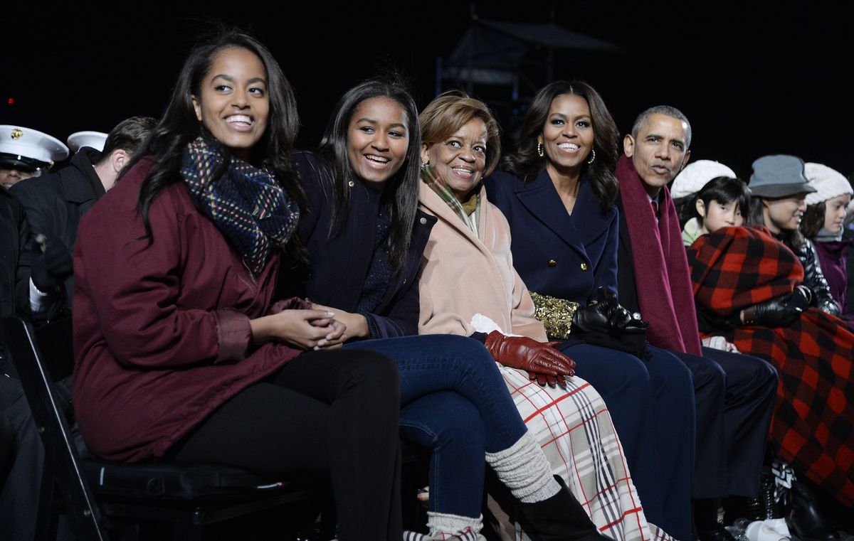 The Obamas alongside Marian Robinson