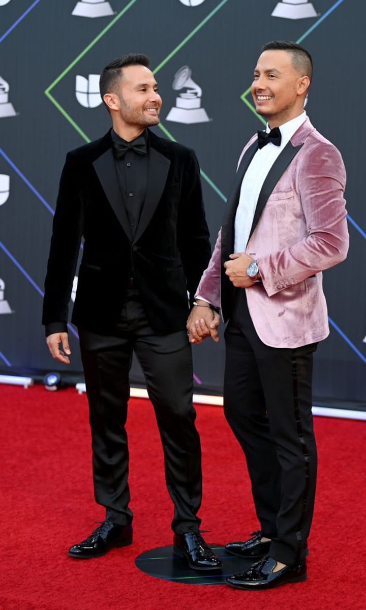 Renato Perez, Luis Sandoval