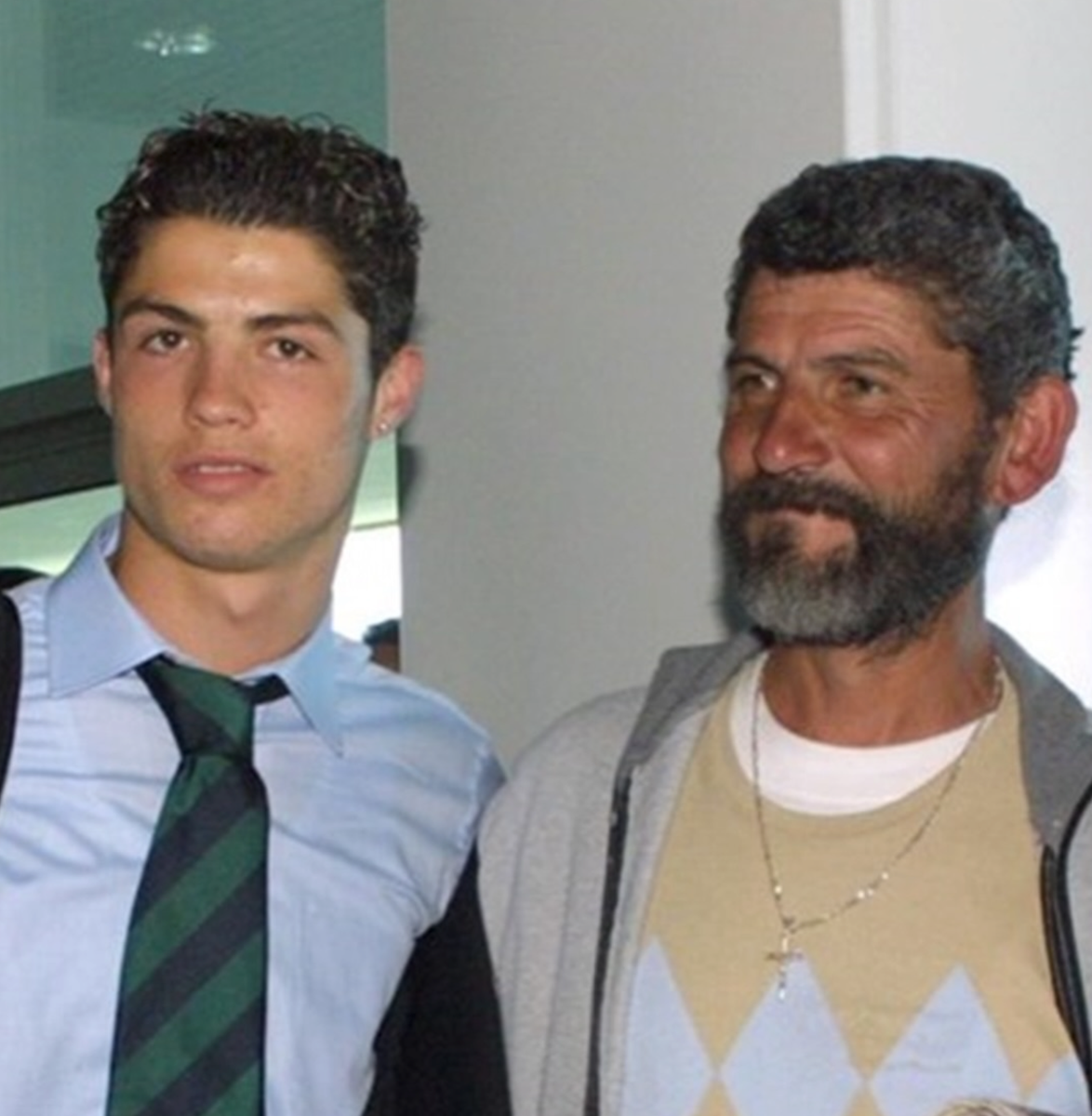 Cristiano Ronaldo posted a throwback photo from his childhood alongside his late father, José Dinis Aveiro, who died in 2005 at age 52. 