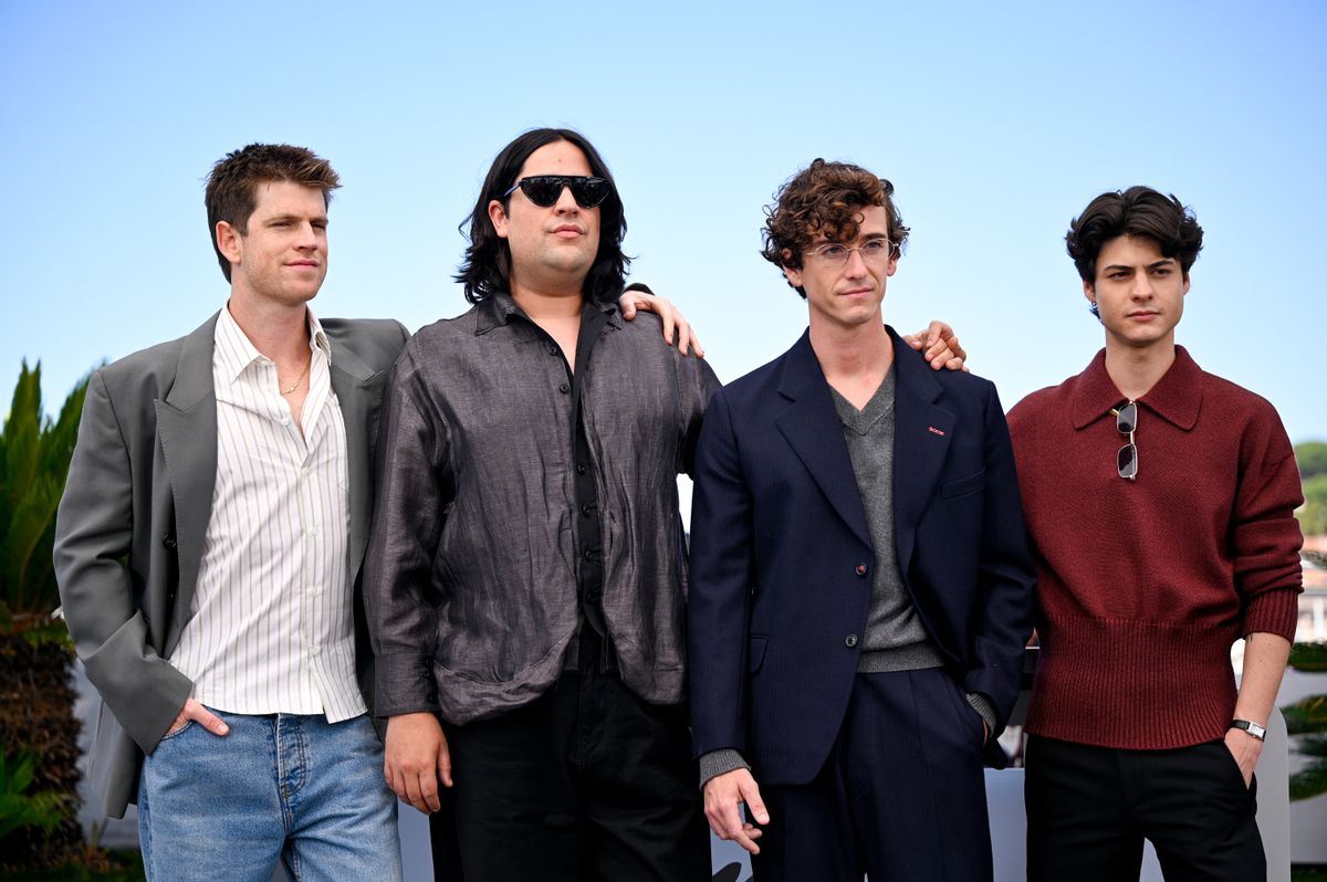 Javier Calvo and Javier Ambrossi brought together an ensemble cast for La bola negra, creating a story that connects different generations.