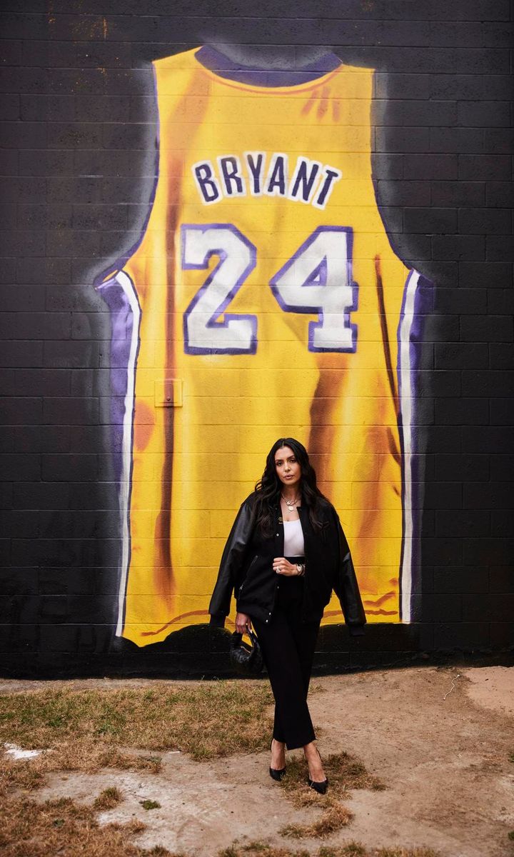 Vanessa Bryant Unveils LA Basketball Court