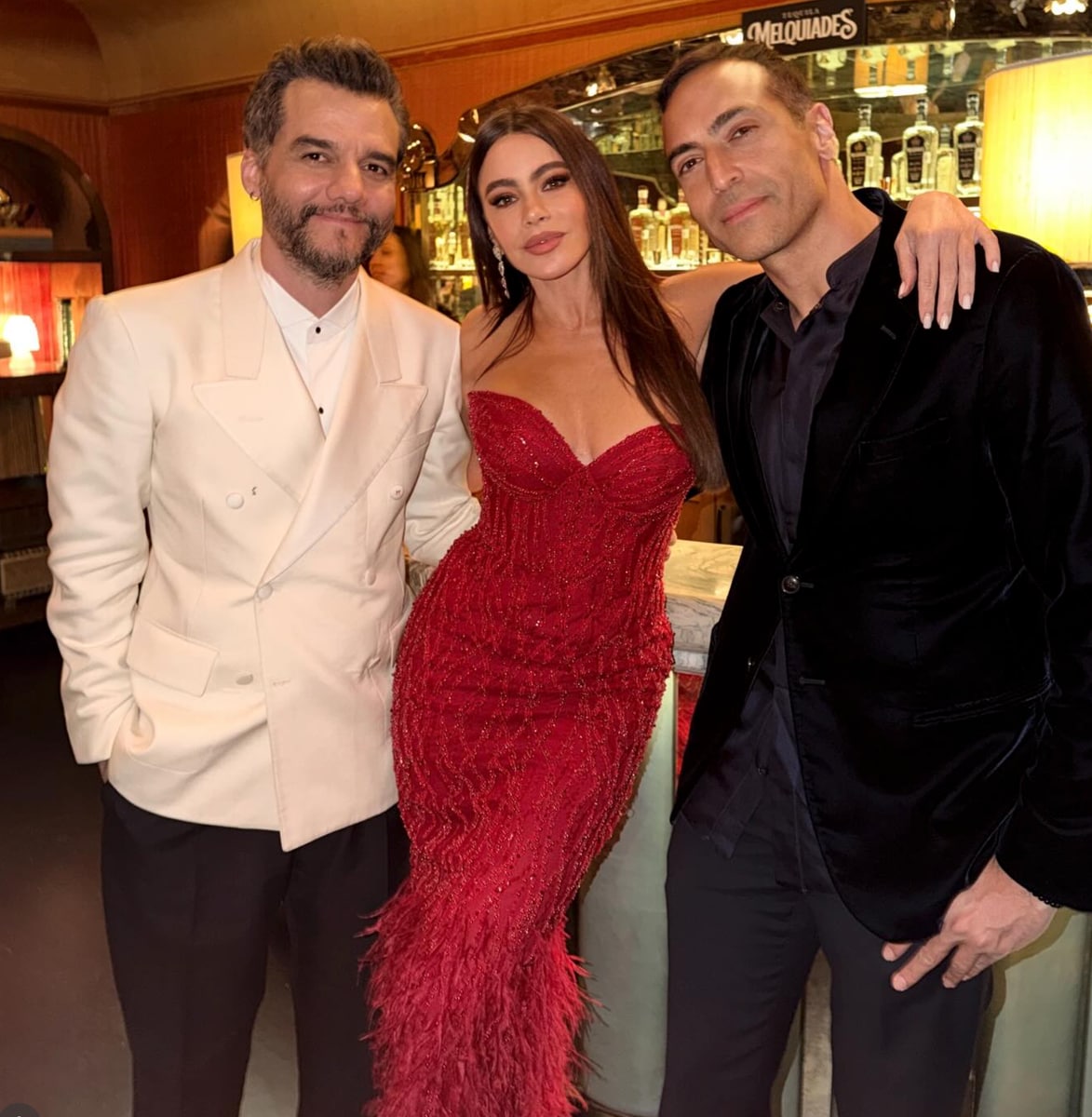 The 'Griselda' actress wore a plunging red strapless gown with a corset-style bodice and a form-fitting silhouette that flared subtly into a mermaid shape around her knees.