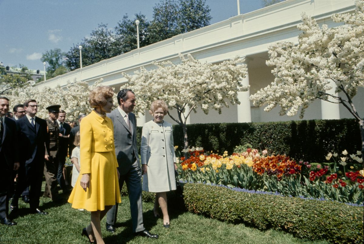 US President Richard Nixon (1913 - 1994) and First Lady Pat Nixon (1912 - 1993)