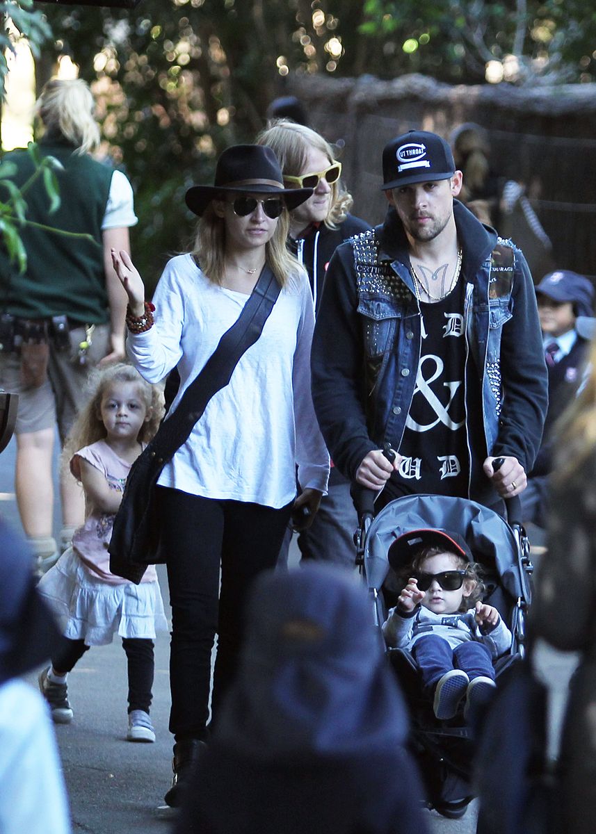 Nicole Richie and Joel Madden are seen with their children Sparrow and Harlow at Taronga Zoo on May 16, 2012 in Sydney, Australia.