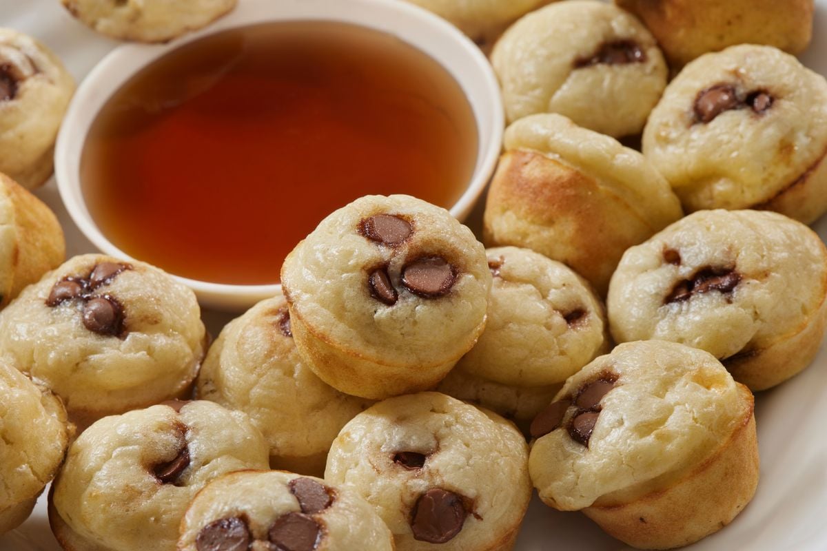 Mini Chocolate Chip Pancake Muffins 