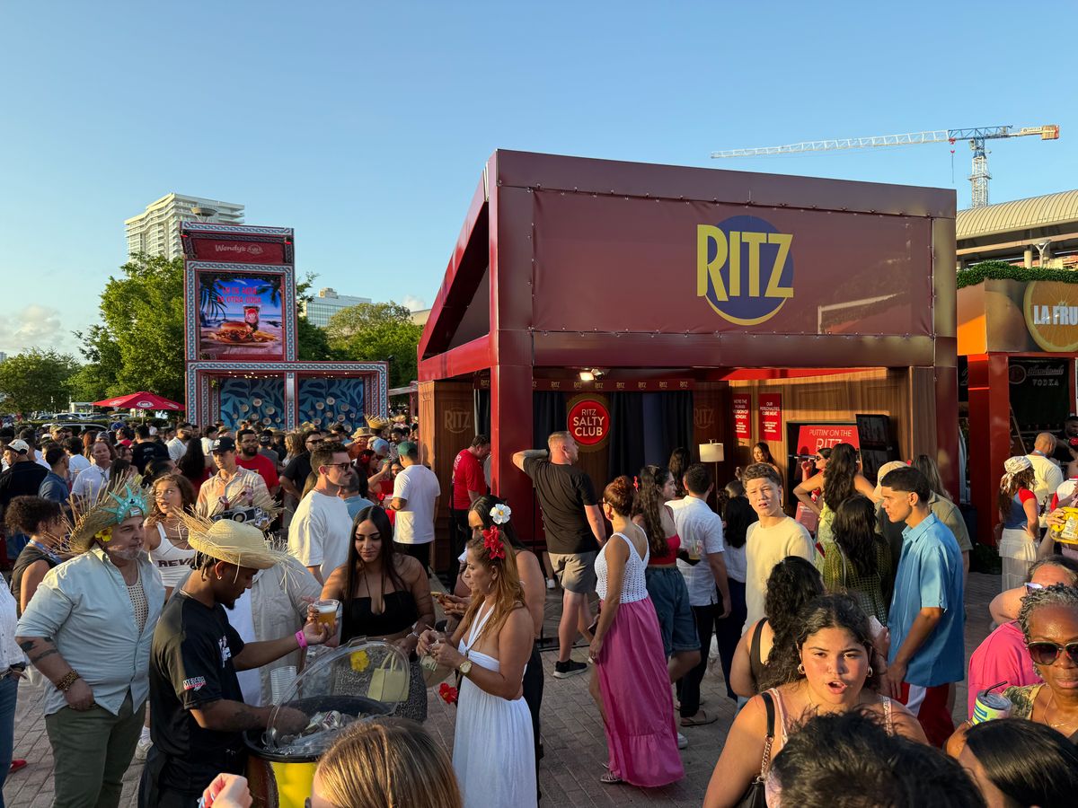 At the RITZ Salty Club, guests could take home a limited-edition cracker box featuring artwork nodding to the residency.