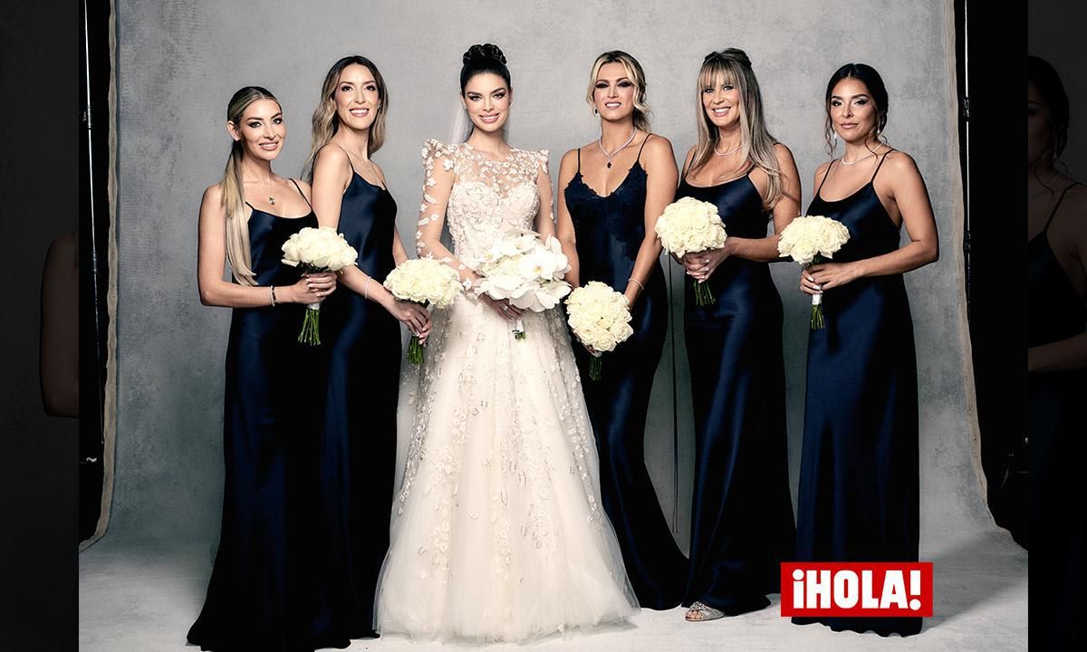 Nadia Ferreira and her bridemaids