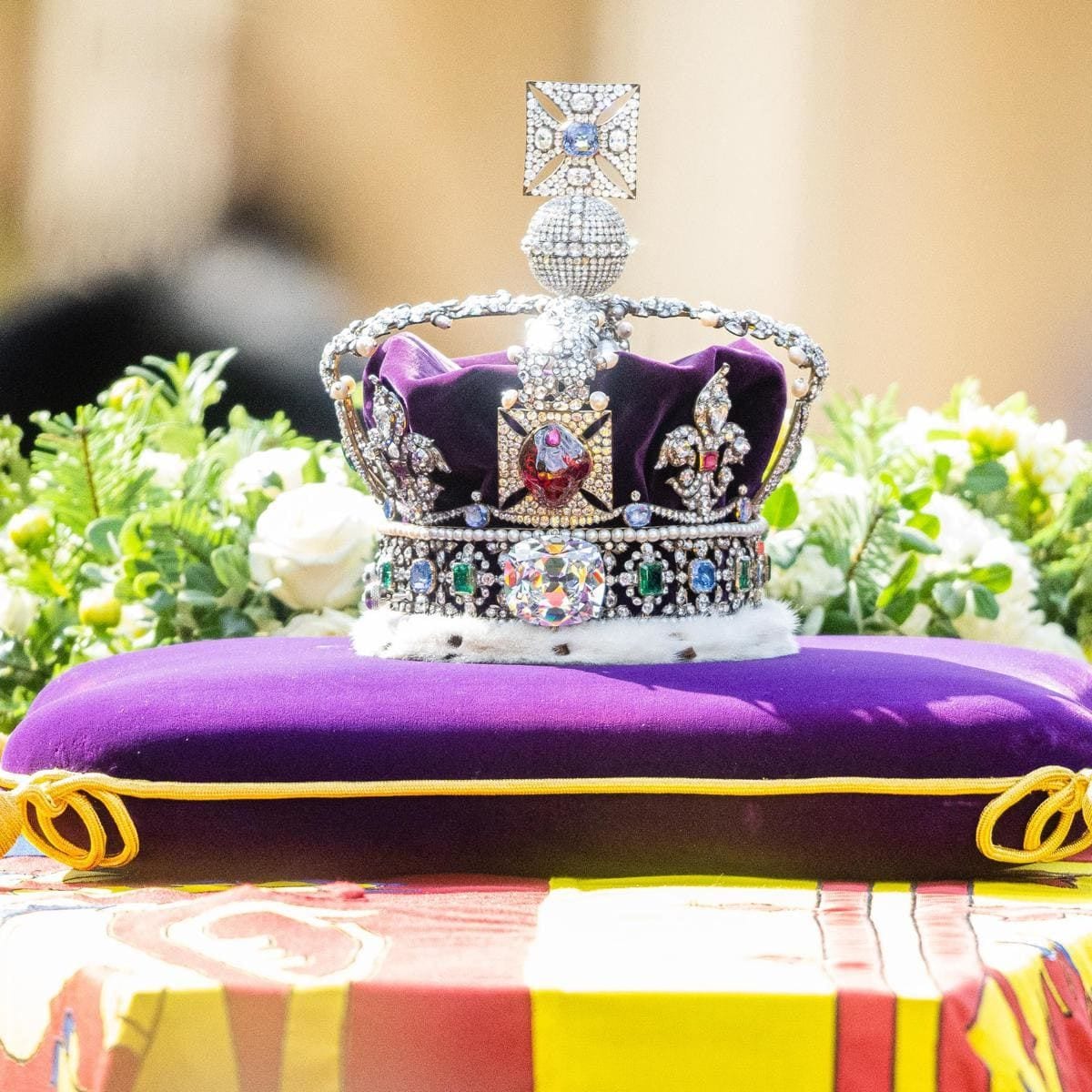The Coffin Carrying Queen Elizabeth II Is Transferred From Buckingham Palace To The Palace Of Westminster