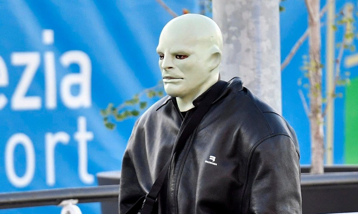 KANYE WEST GOES UNDERCOVER IN EUROPE