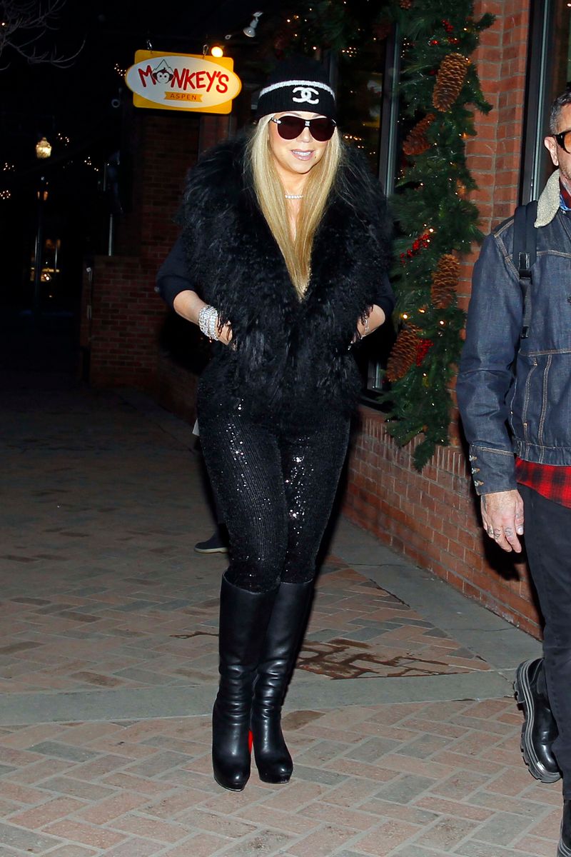 Cozy Black Looks That Still Feel Glamorous