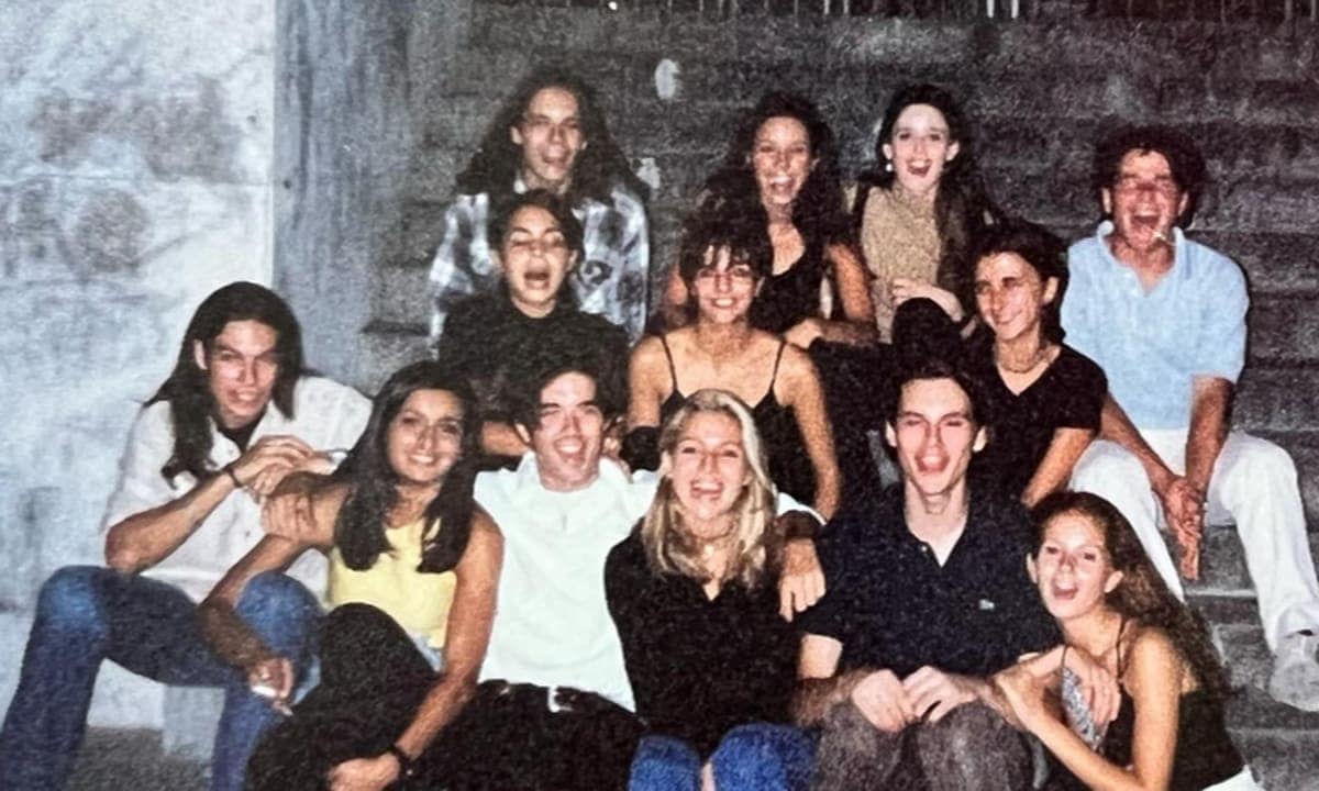 Elsa Pataky and her friends