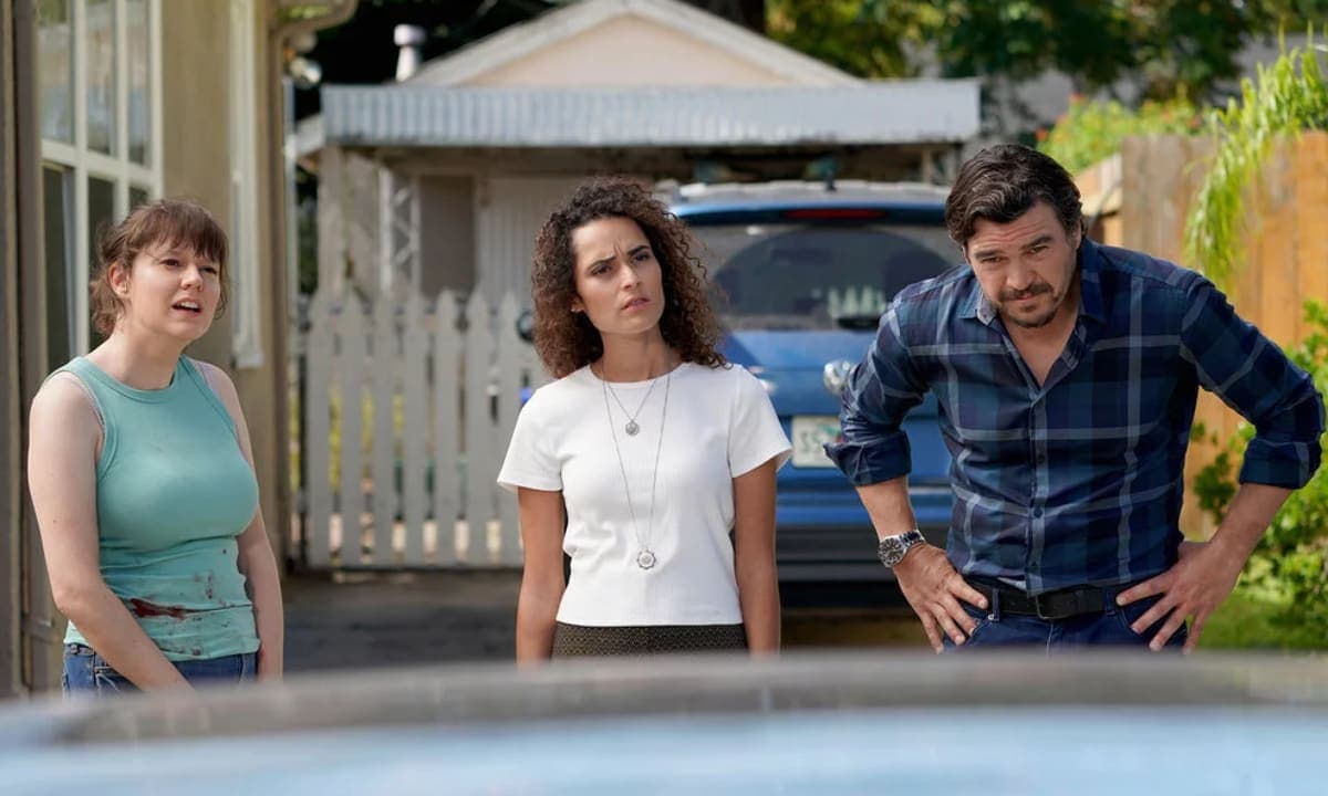 Meet Stephanie Nogueras: The Puerto Rican actress representing the deaf community in ‘Killing It’