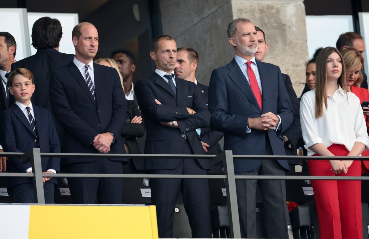 BERLIN, GERMANY - JULY 14: Prince George of Wales, Prince William, Prince of Wales, UEFA President Aleksander Ceferin, King Felipe VI of Spain and Infanta Sofia of Spain attend the UEFA EURO 2024 final match between Spain and England at Olympiastadion on July 14, 2024 in Berlin, Germany. (Photo by Jean Catuffe/Getty Images)