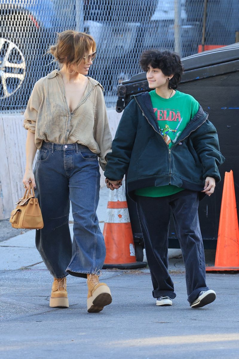Jennifer Lopez and daughter Emme rock cool casual styles during a  post-Thanksgiving outing