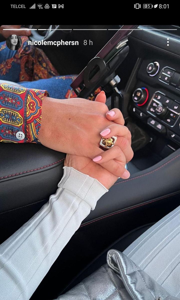The soccer player’s girlfriend shared this photo of them on the way to the red carpet event