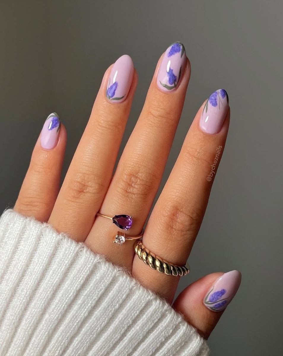 @bycheznails