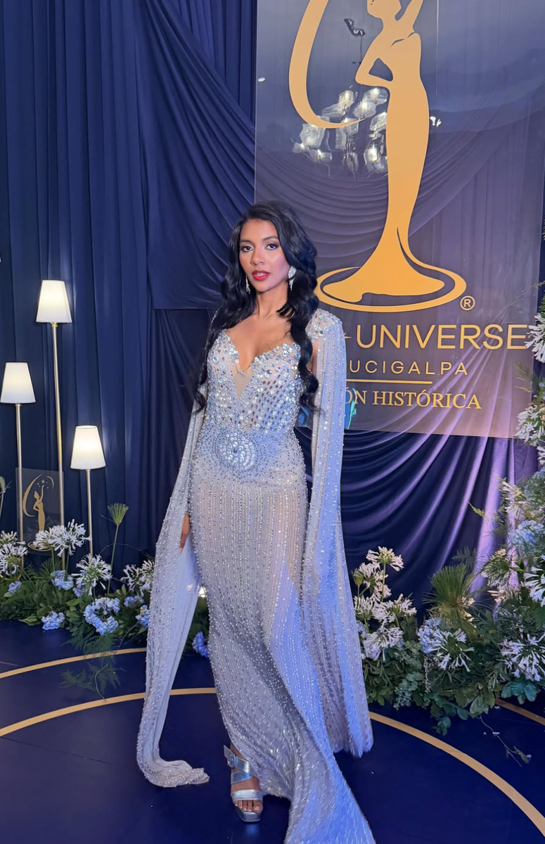 During the competition's question round, she explained that she wanted to be remembered as a queen who stood among people rather than above them.
