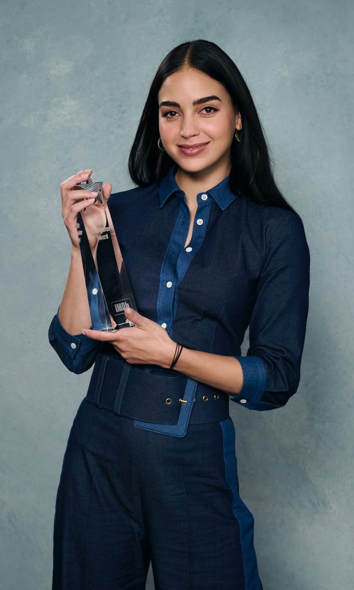 Melissa Barrera Receives IMDb’s “Fan Favorite” STARmeter Award in honor of Hispanic Heritage Month