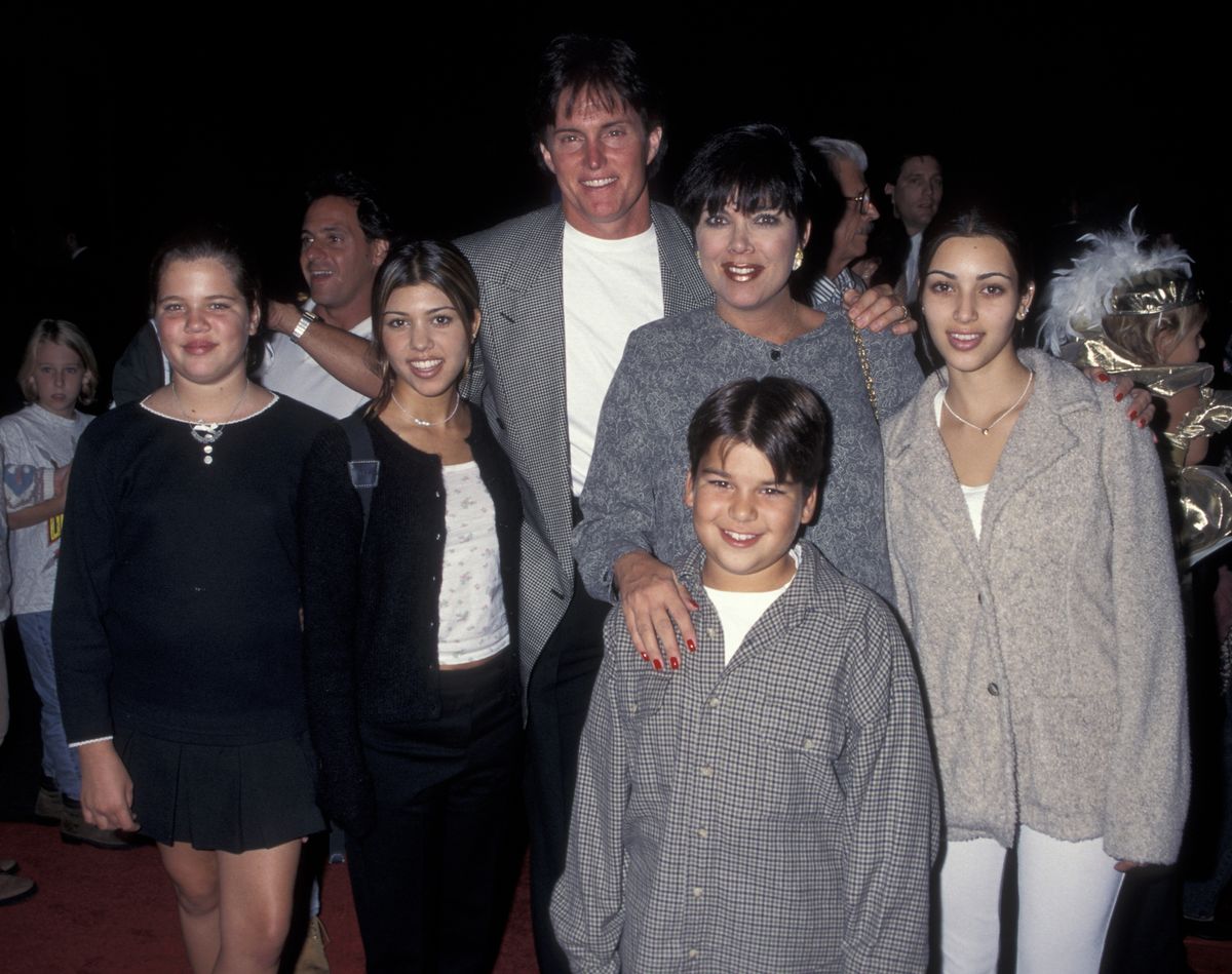 Khloe Kardashian, Kourtney Kardashian, Bruce Jenner, Kris Kardashian, Robert Kardashian and Kim Kardashian