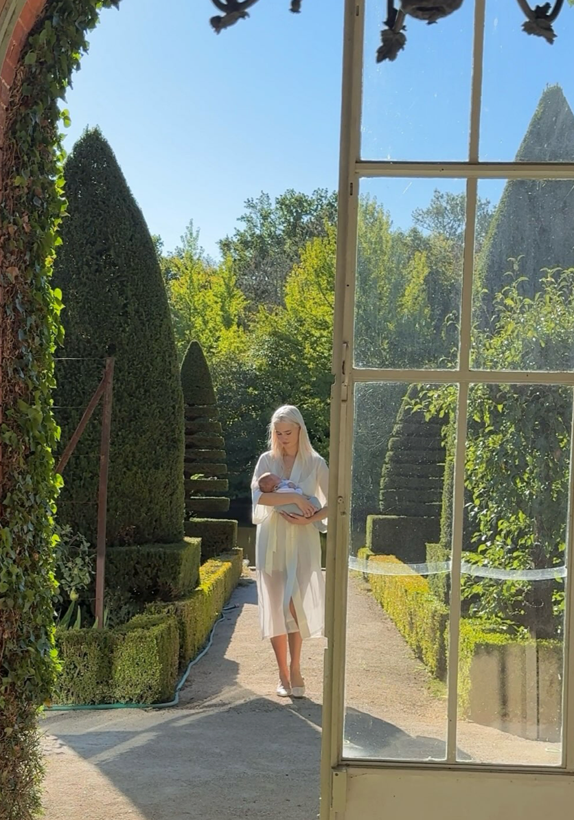 Lara referred to François Pinault Jr. as her “husband” in the surprise announcement, seemingly revealing another major milestone for the couple.