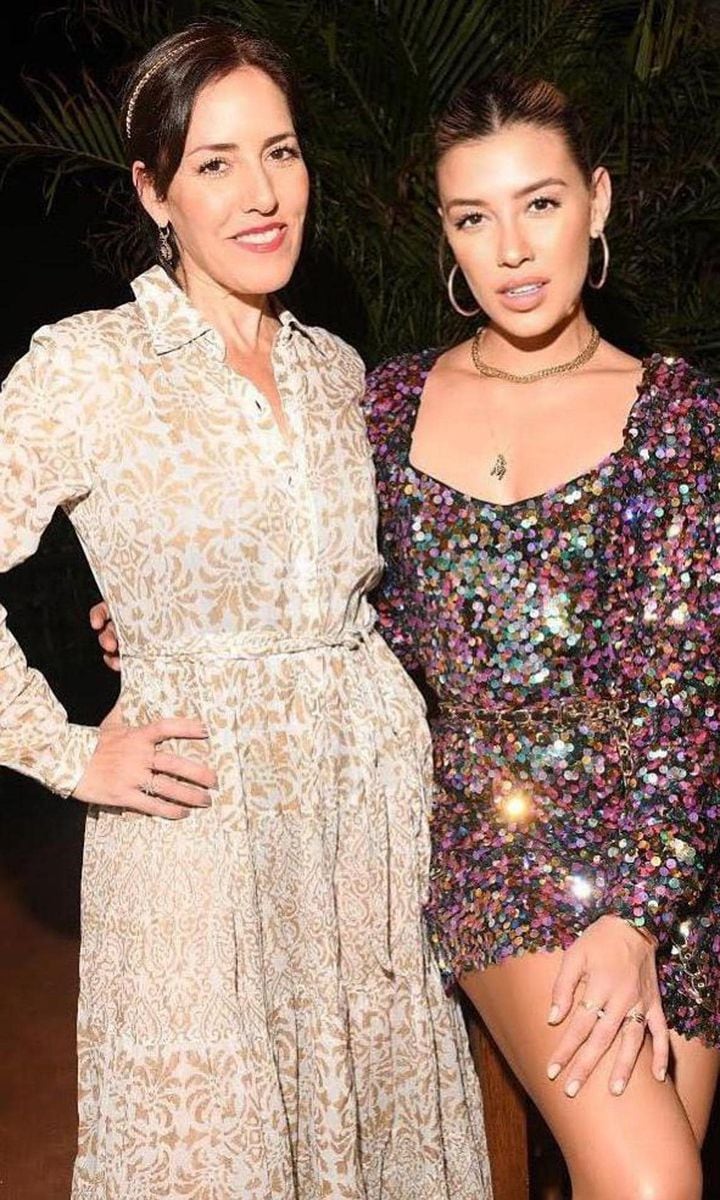 Stephanie Salas y Michelle Salas