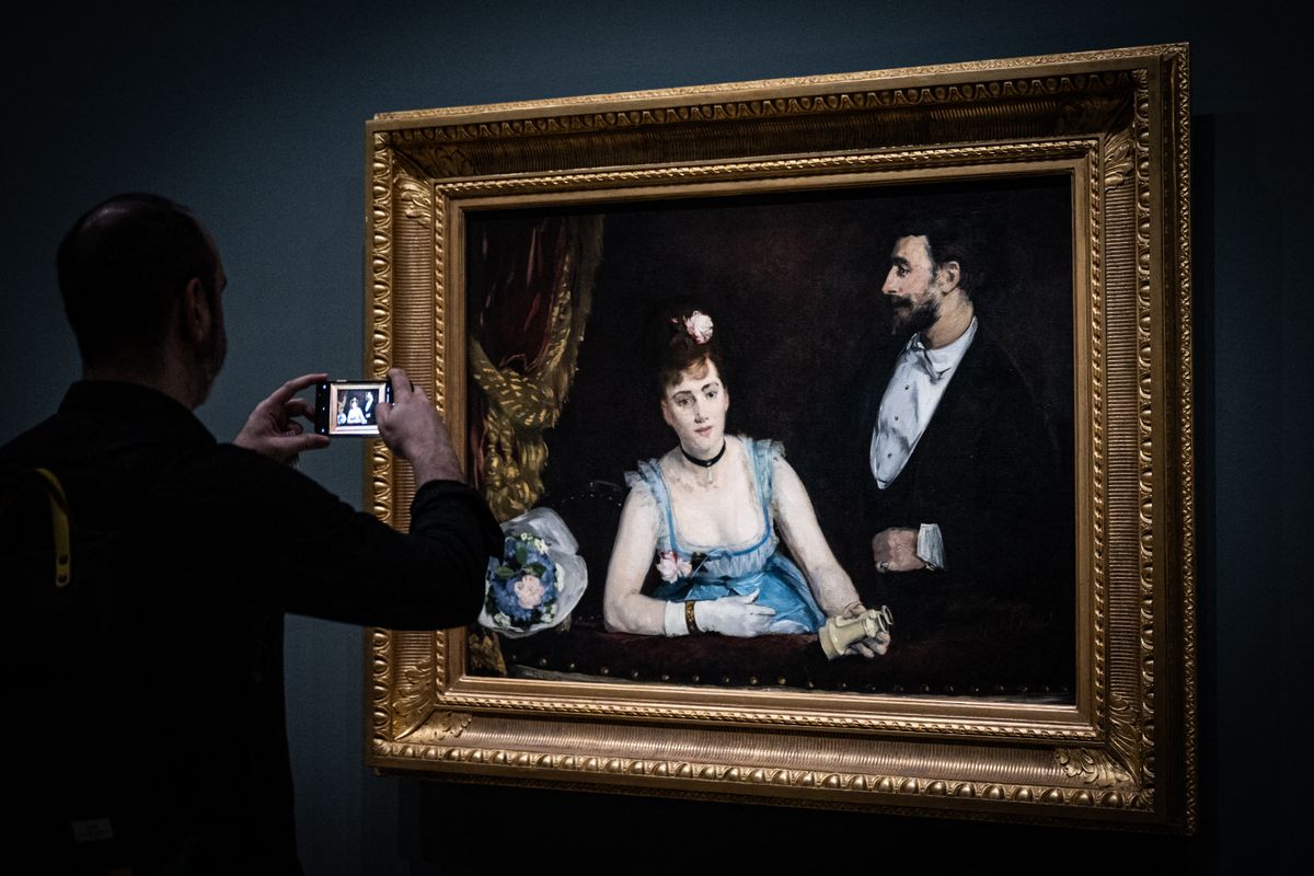 Éva Gonzalès’ Une Loge aux Italiens offers a glimpse into the work of the pioneering artist whose Monegasque heritage connects her story to Prince Albert and his family’s collections.