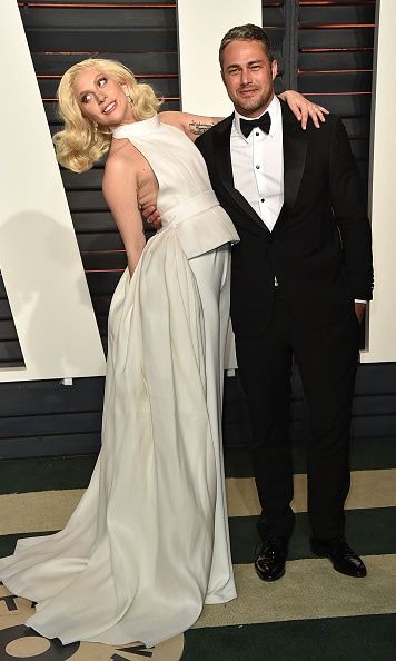 February 2016: Gaga took a dip at the Vanity Fair party with Taylor by her side for support.
<br>
Photo: Getty Images