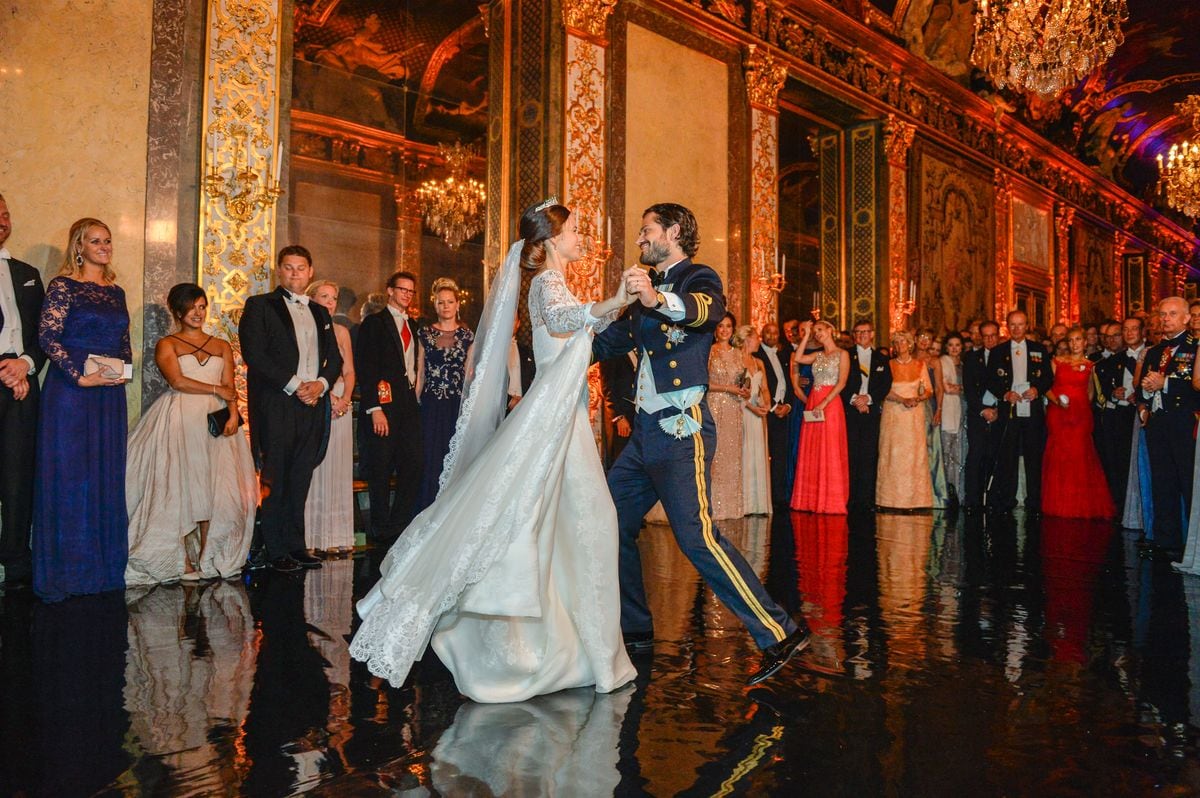 STOCKHOLM, SWEDEN - JUNE 13:  Prince Carl Philip of Sweden dances with his new wife Princess Sofia of Sweden at their marriage ceremony at The Royal Palace on June 13, 2015 in Stockholm, Sweden.  (Photo by Jonas EkstrÃ¶mer - Pool /Getty Images)