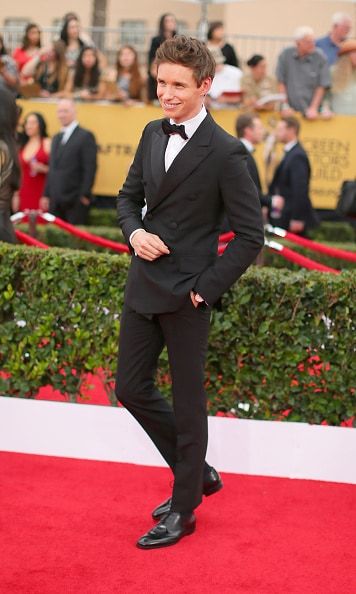Eddie Redmayne, before winning Outstanding Performance by a Male Actor in a Leading Role.
Photo: Getty Images