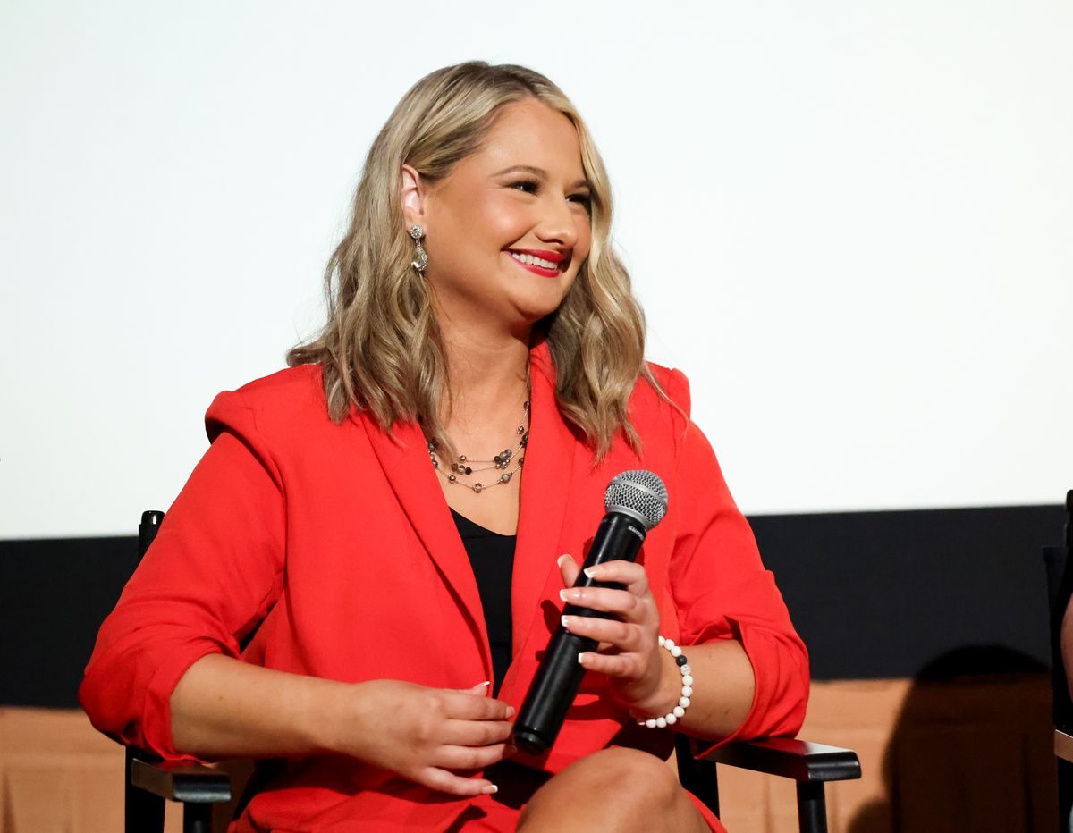 Gypsy Rose Blanchard speaks onstage